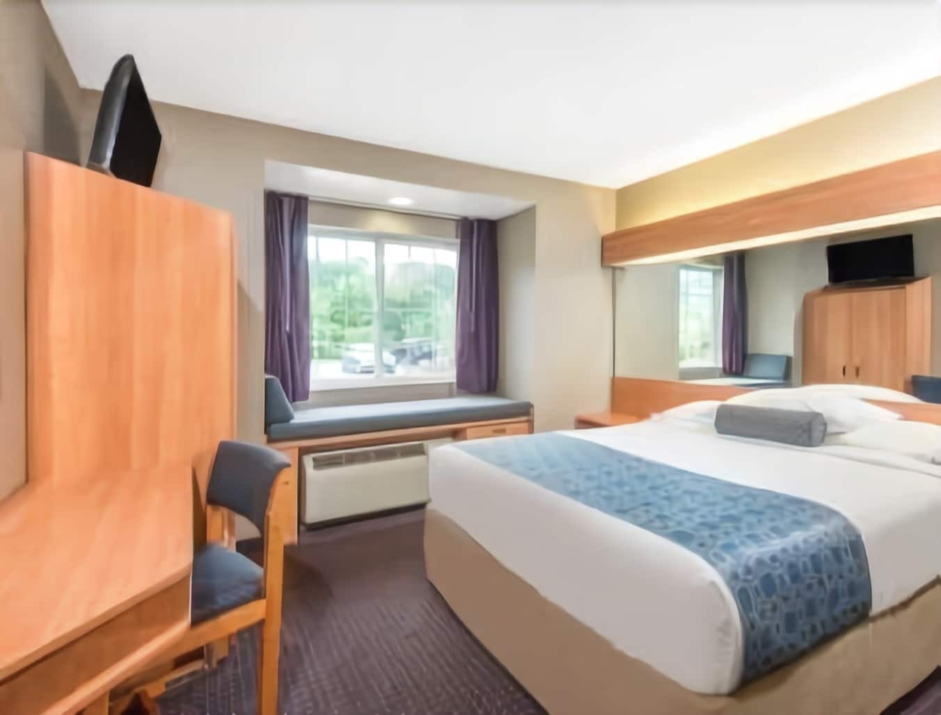 Microtel Inn & Suites By Wyndham Hazelton/Bruceton Mills Exterior foto